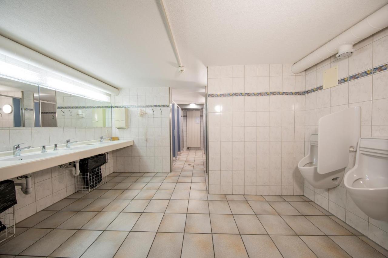 Hostel Berggasthaus First - Only Accessible By Cable Car *